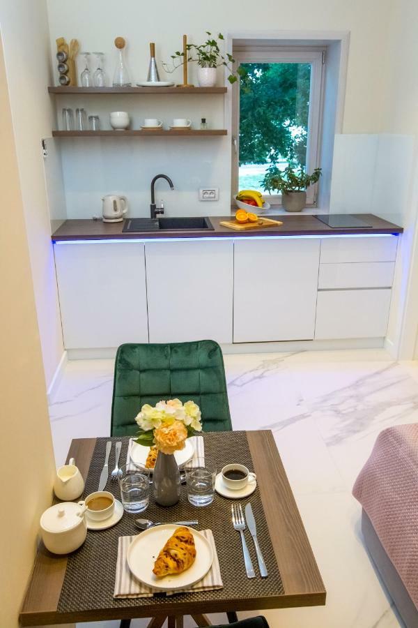 Apartmani Paklenica Noa Starigrad Paklenica Eksteriør billede