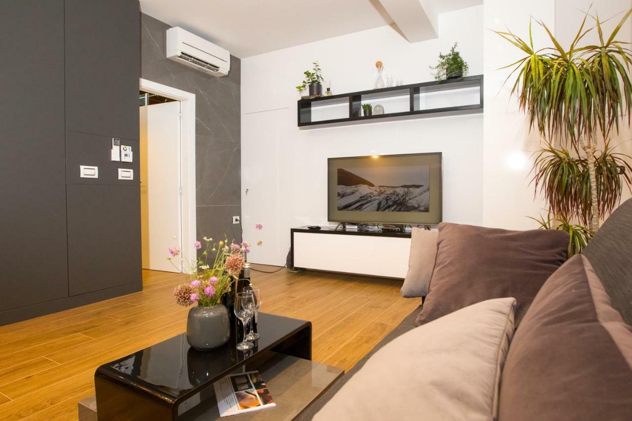 Apartmani Paklenica Noa Starigrad Paklenica Eksteriør billede